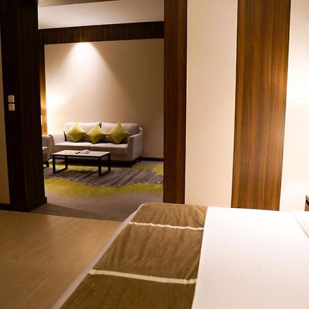 Azar Hotel Ahad Rafidah Exterior photo